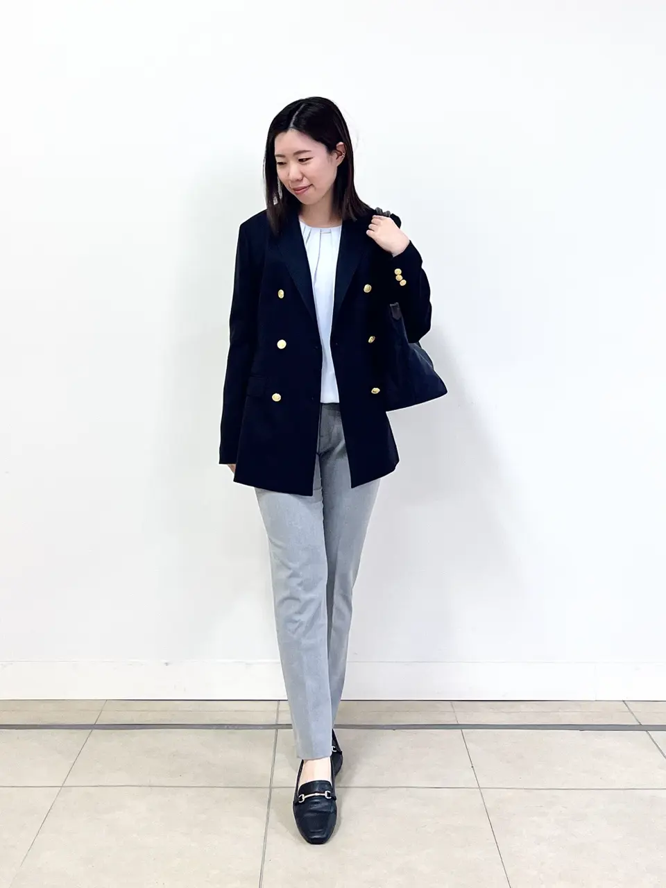  金子 コーディネート画像