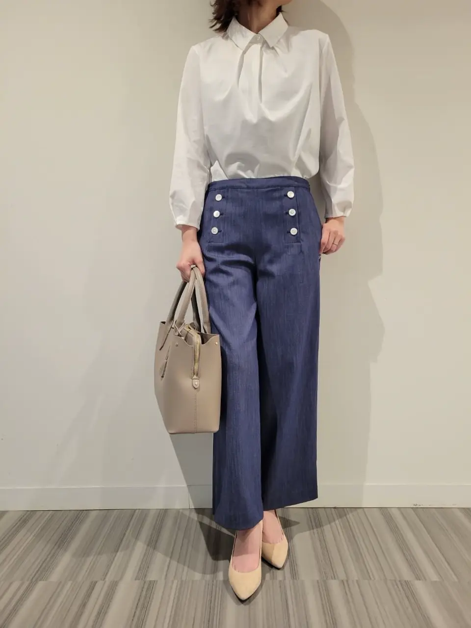 J.PRESS LADIES スタッフ コーディネート画像