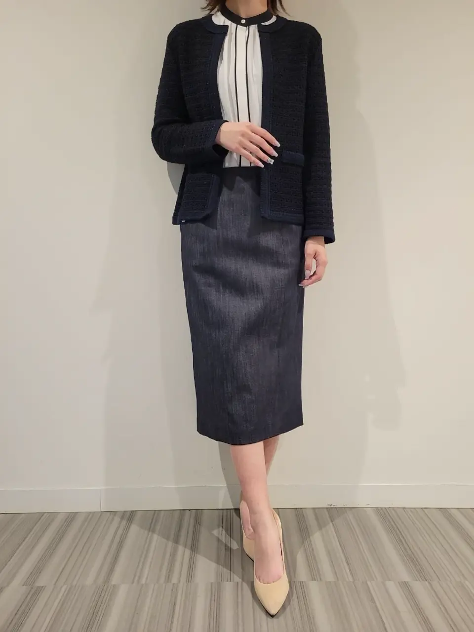 J.PRESS LADIES スタッフ コーディネート画像