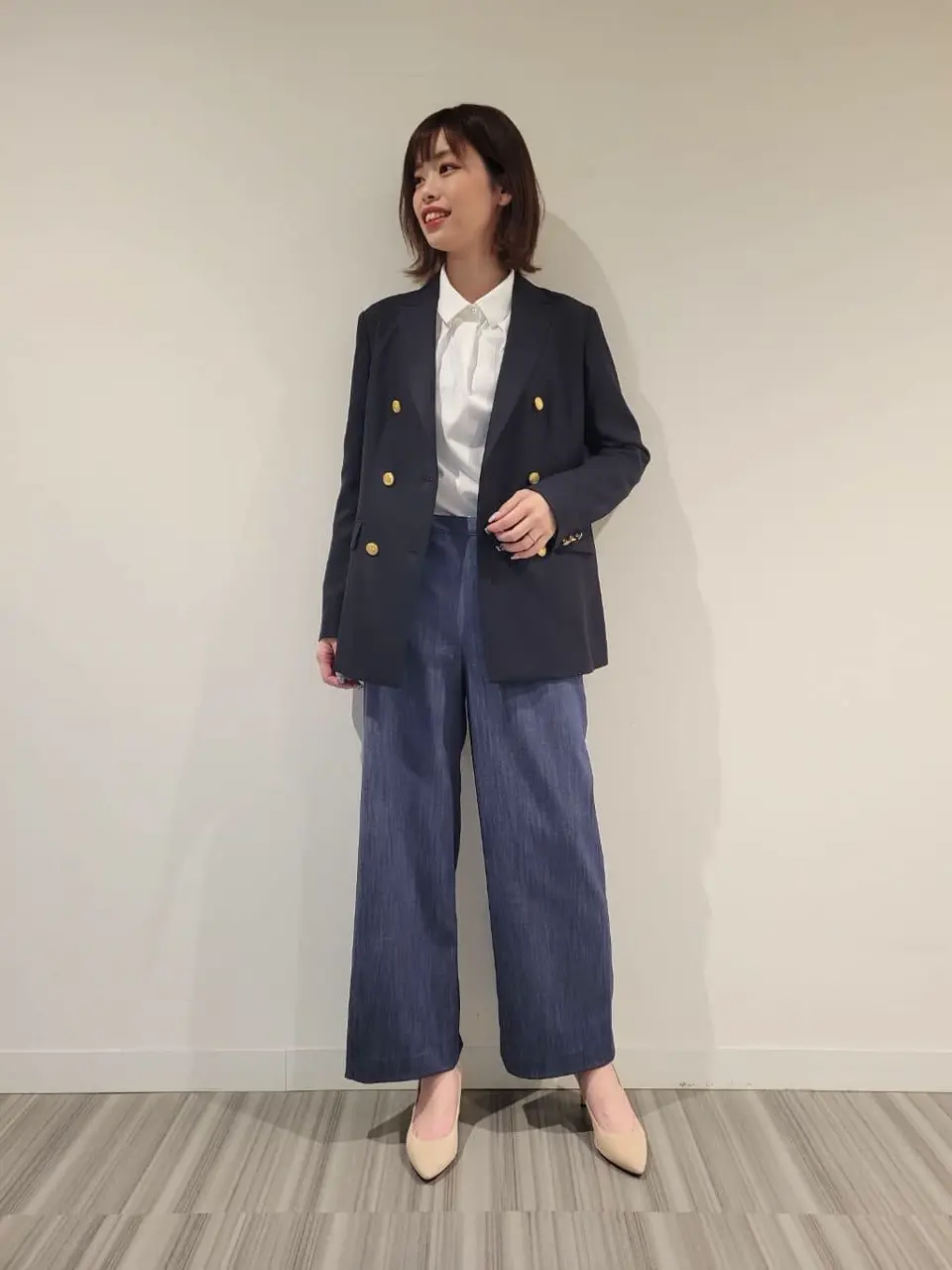  スタッフ コーディネート画像