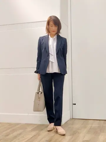 J.PRESS LADIES スタッフ コーディネート画像