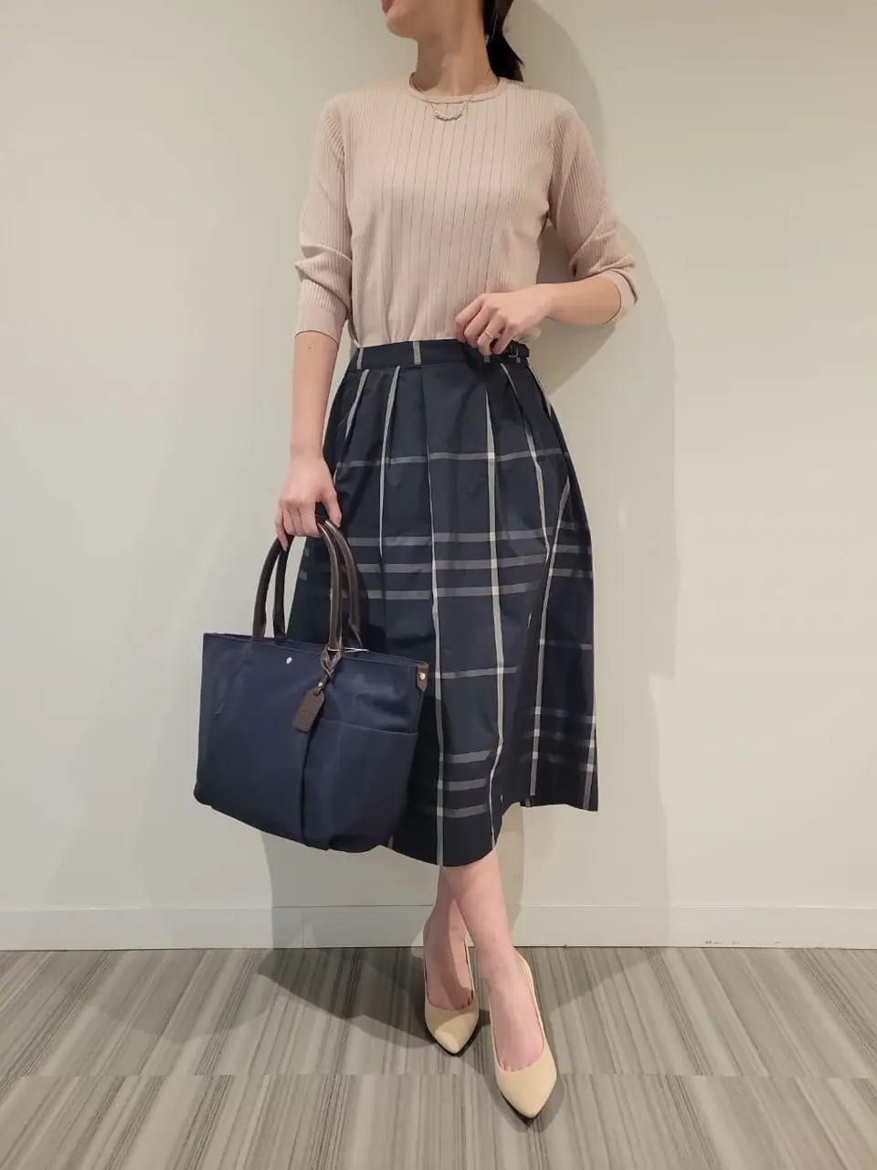 J.PRESS LADIES スタッフ コーディネート画像