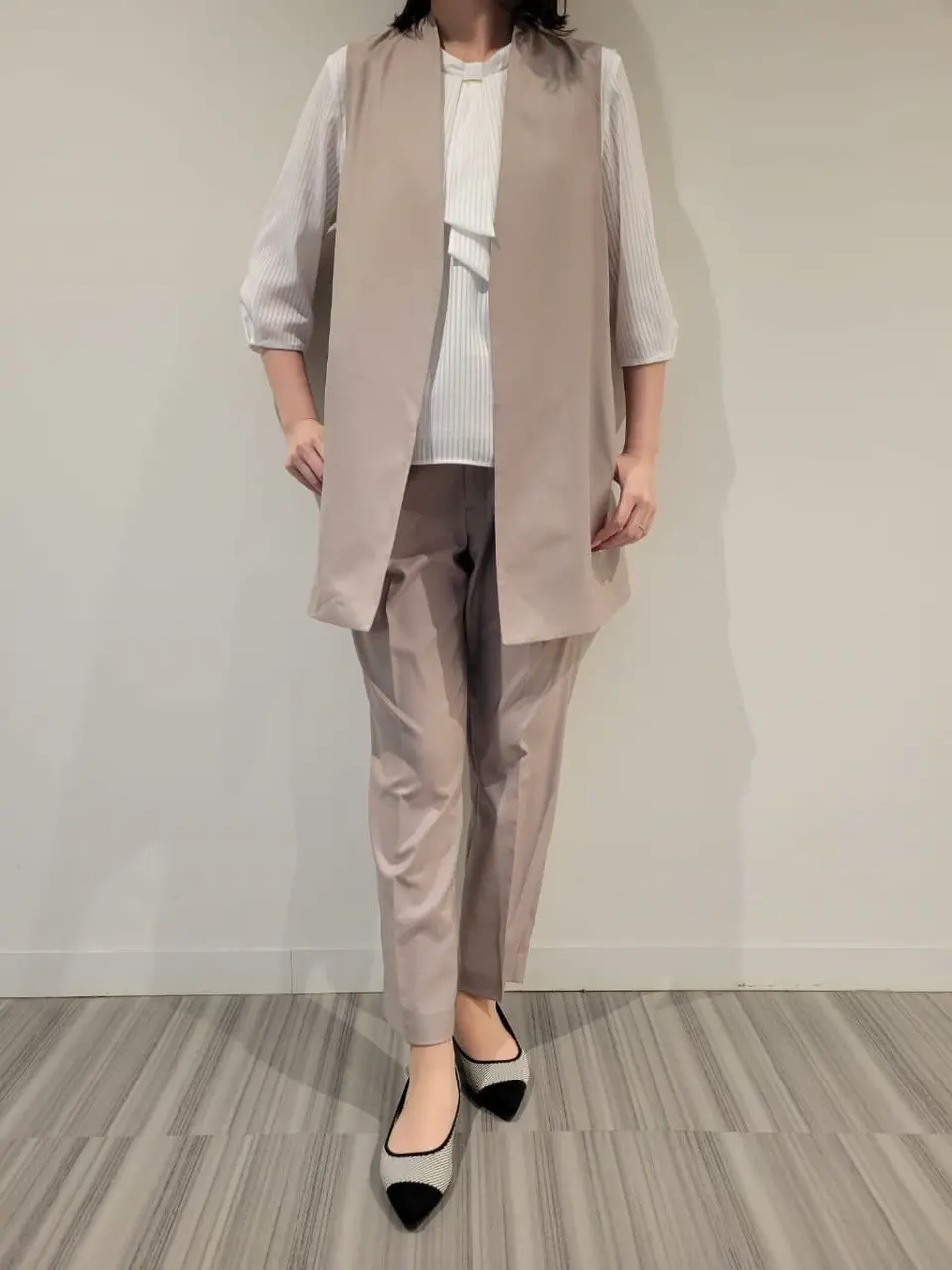 J.PRESS LADIES スタッフ コーディネート画像