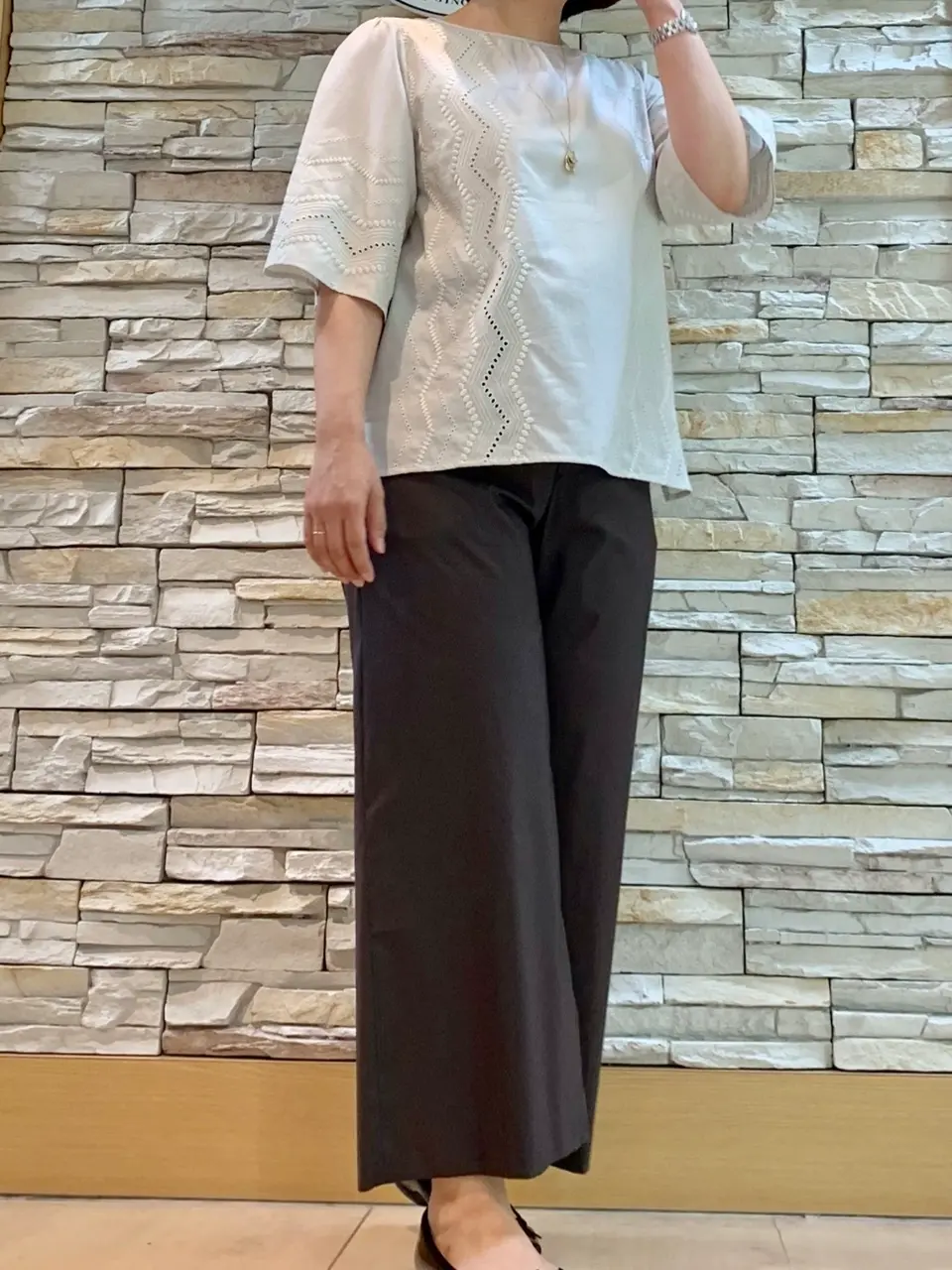 J.PRESS LADIES 内田 コーディネート画像