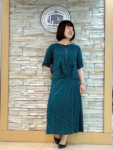 J.PRESS LADIES 内田 コーディネート画像