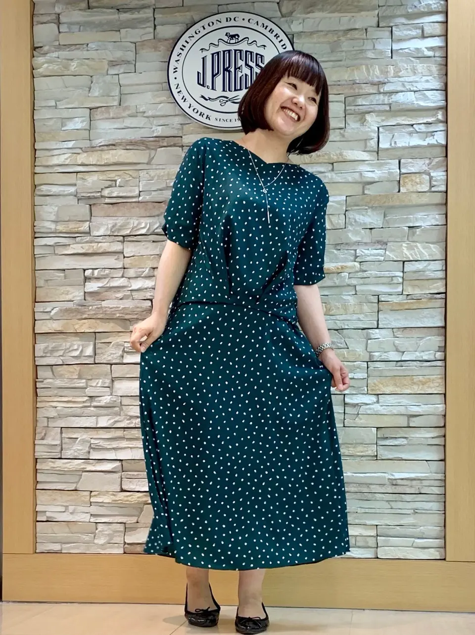 J.PRESS LADIES 内田 コーディネート画像