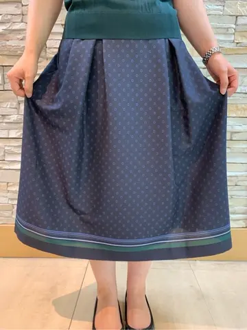 J.PRESS LADIES 内田 コーディネート画像