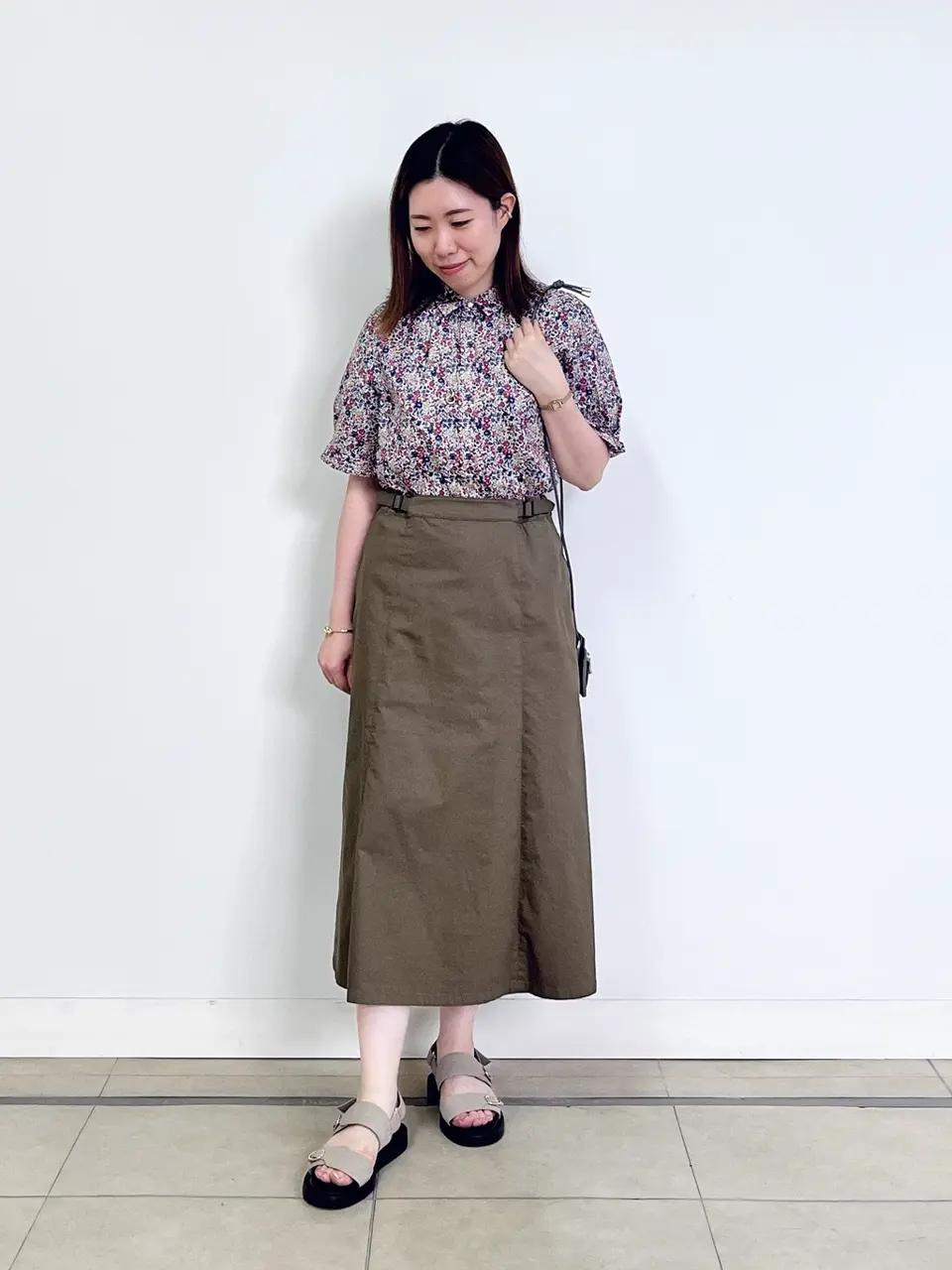  金子 コーディネート画像