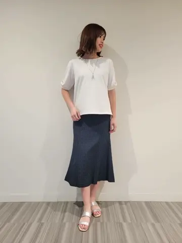 J.PRESS LADIES スタッフ コーディネート画像