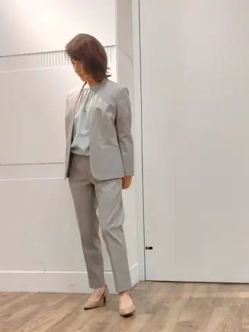 J.PRESS LADIES スタッフ コーディネート画像