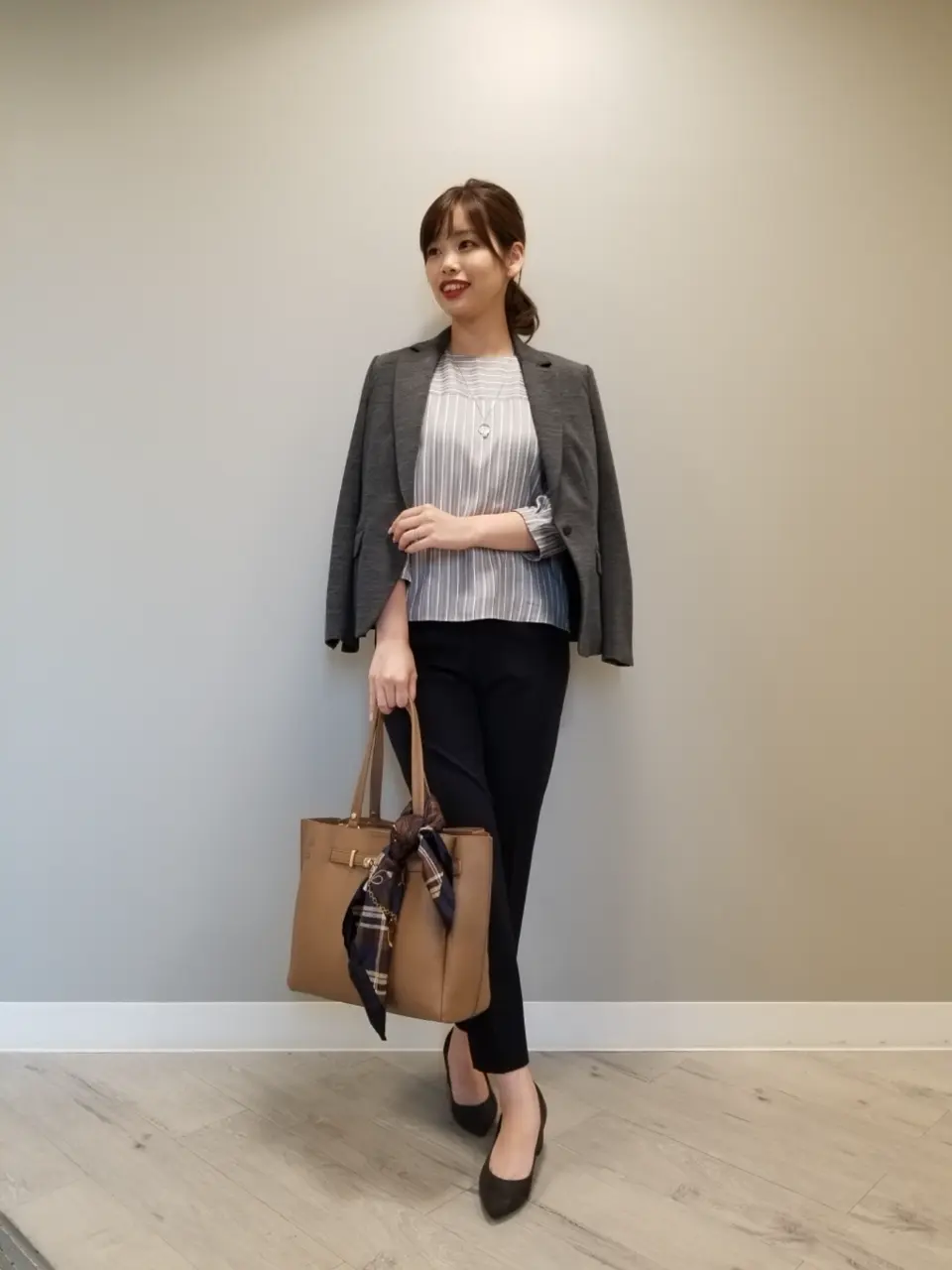 J.PRESS LADIES スタッフ コーディネート画像