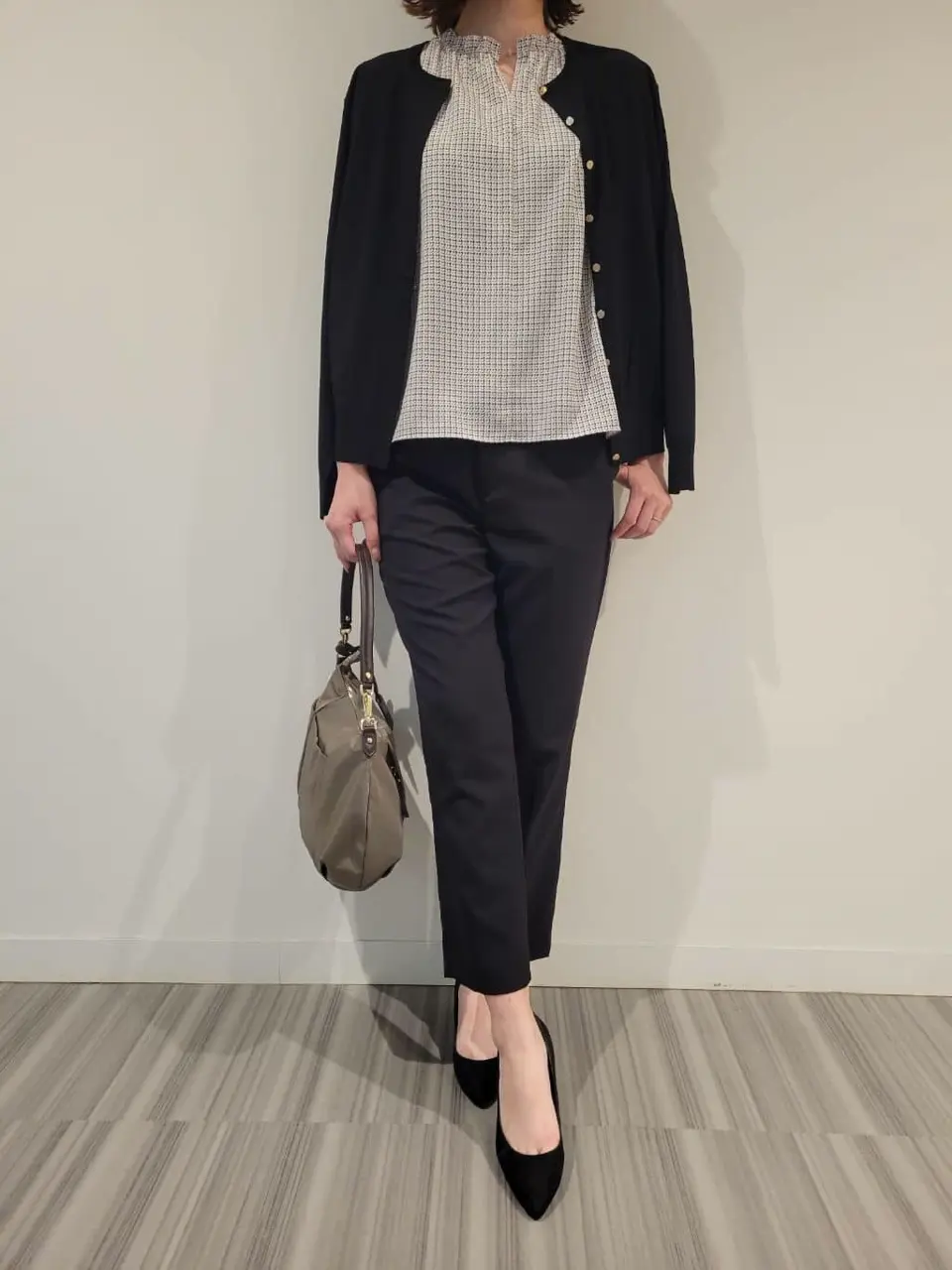 J.PRESS LADIES スタッフ コーディネート画像