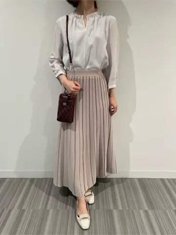 J.PRESS LADIES スタッフ コーディネート画像