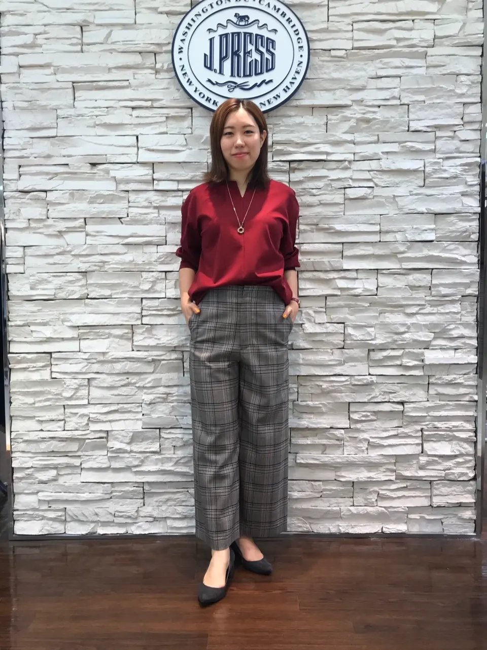  金子 コーディネート画像