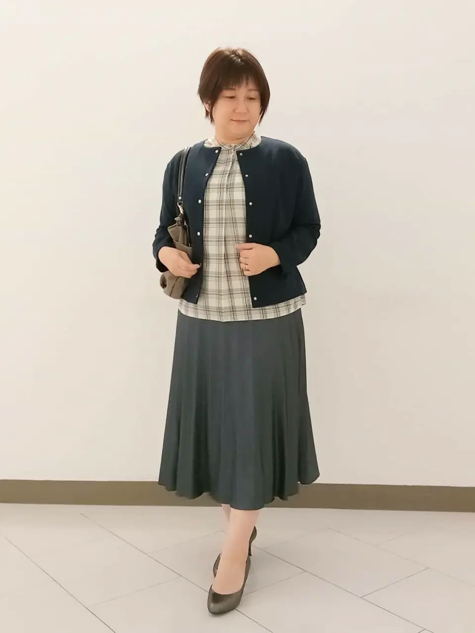  影 コーディネート画像