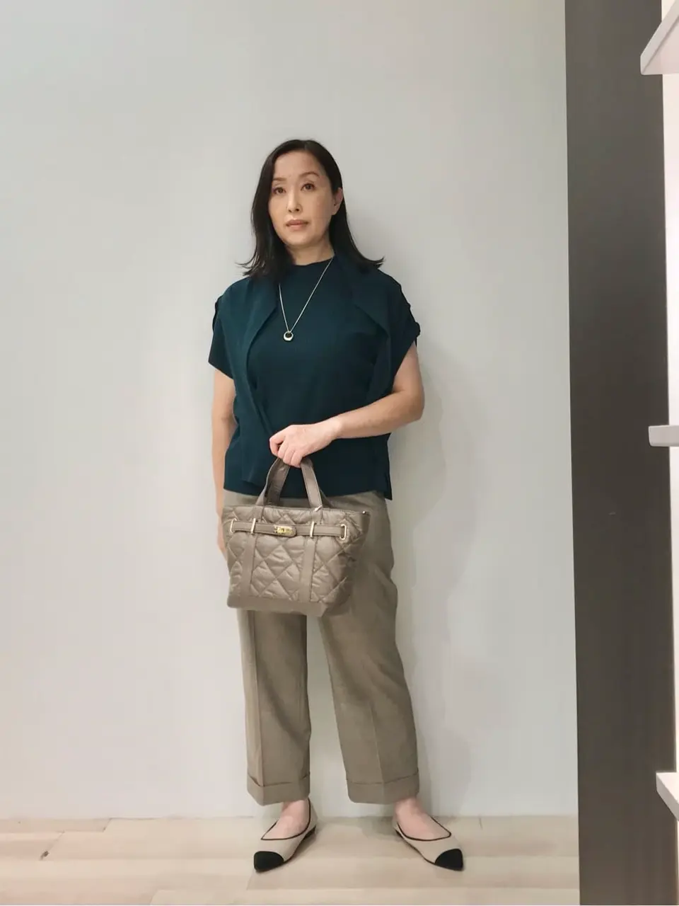  スタッフ コーディネート画像