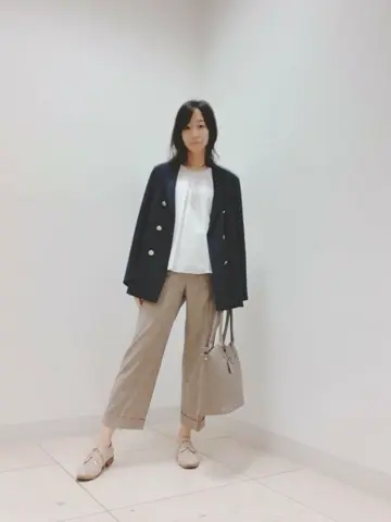 J.PRESS LADIES スタッフ コーディネート画像