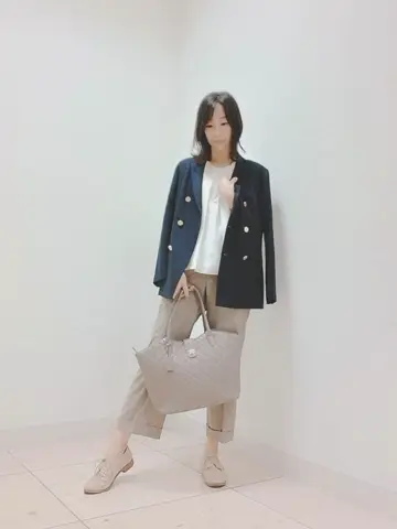 J.PRESS LADIES スタッフ コーディネート画像