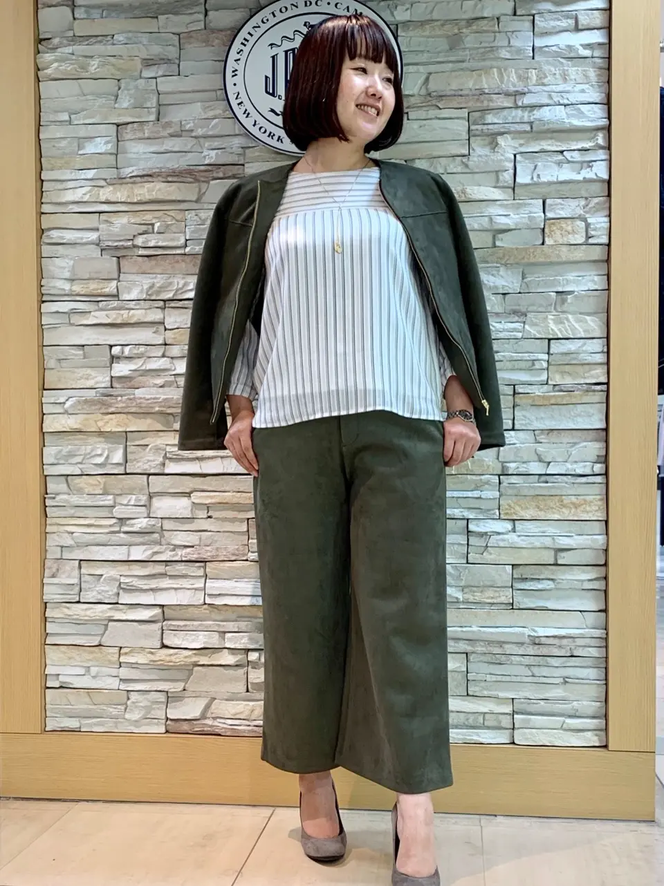 J.PRESS LADIES 内田 コーディネート画像