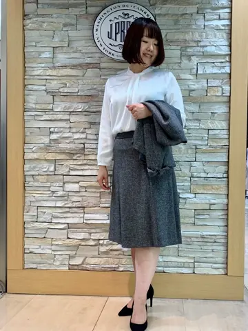 J.PRESS LADIES 内田 コーディネート画像