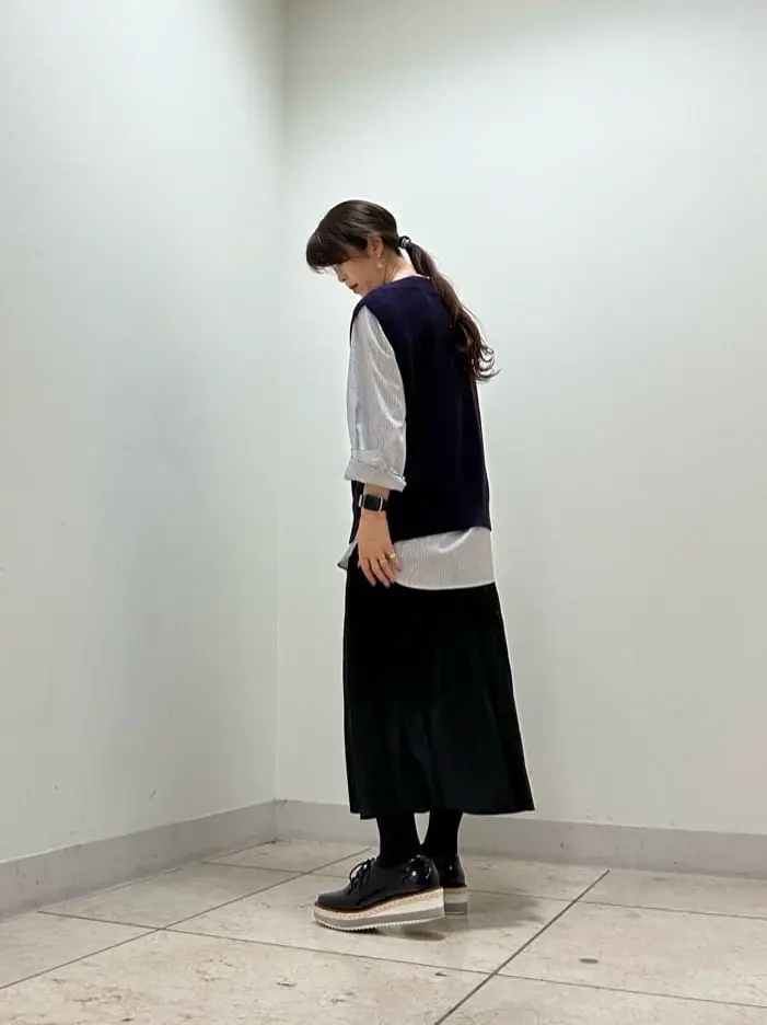 J.PRESS LADIES スタッフ コーディネート画像