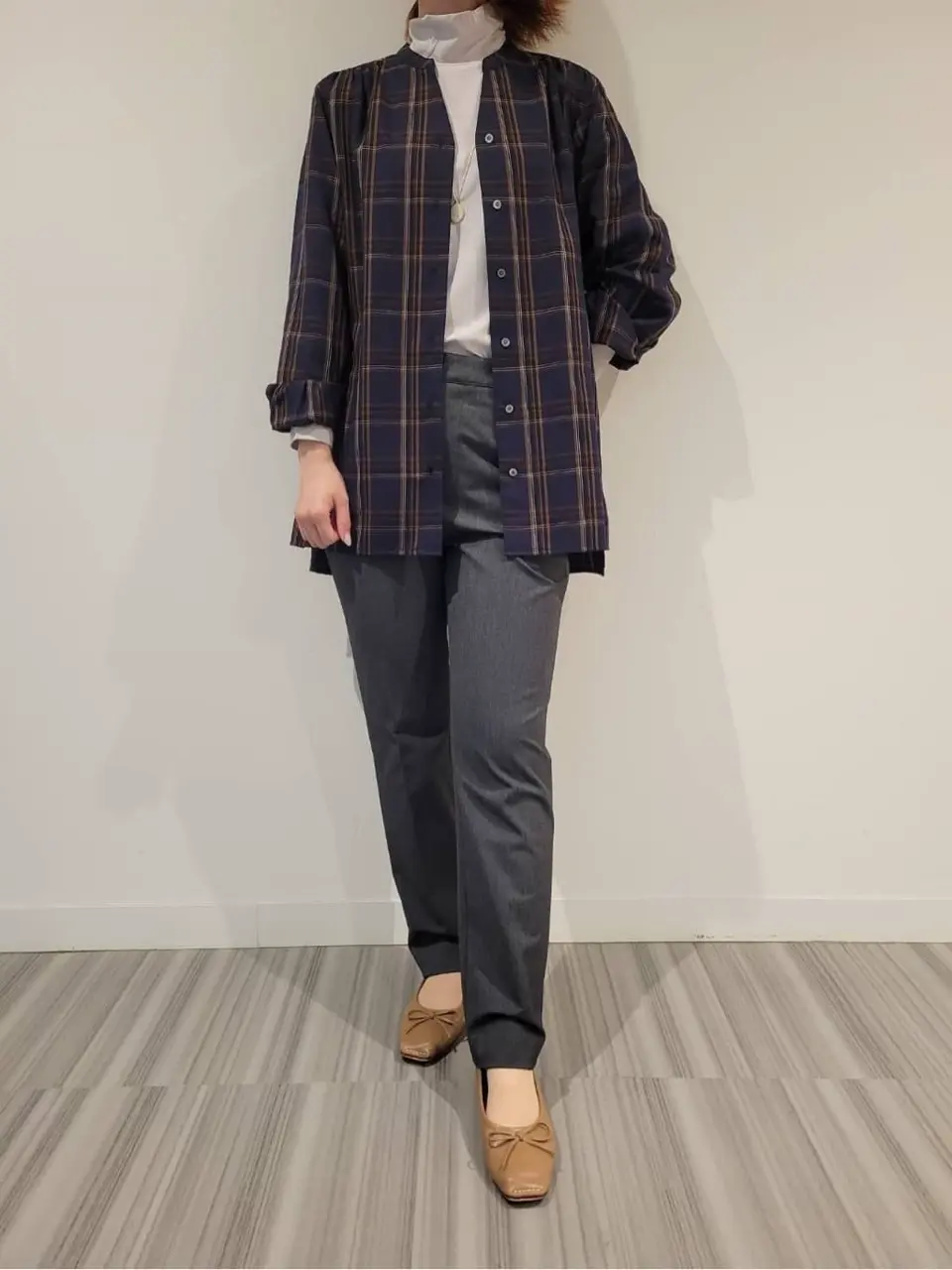 J.PRESS LADIES スタッフ コーディネート画像