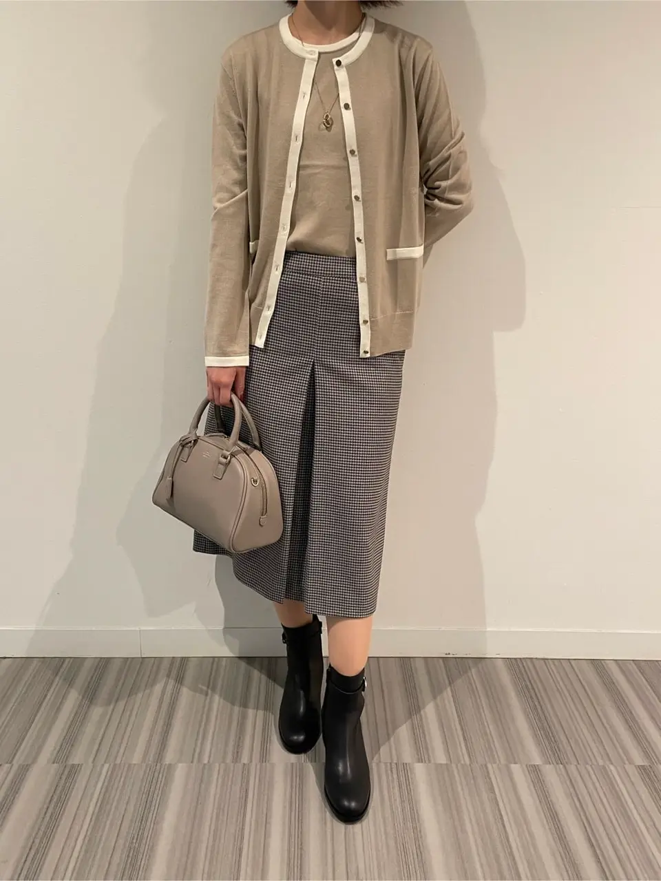 J.PRESS LADIES スタッフ コーディネート画像