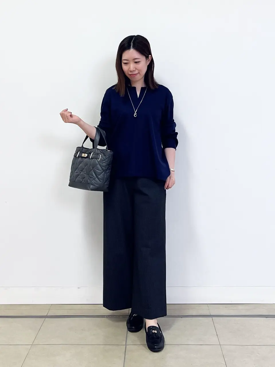  金子 コーディネート画像