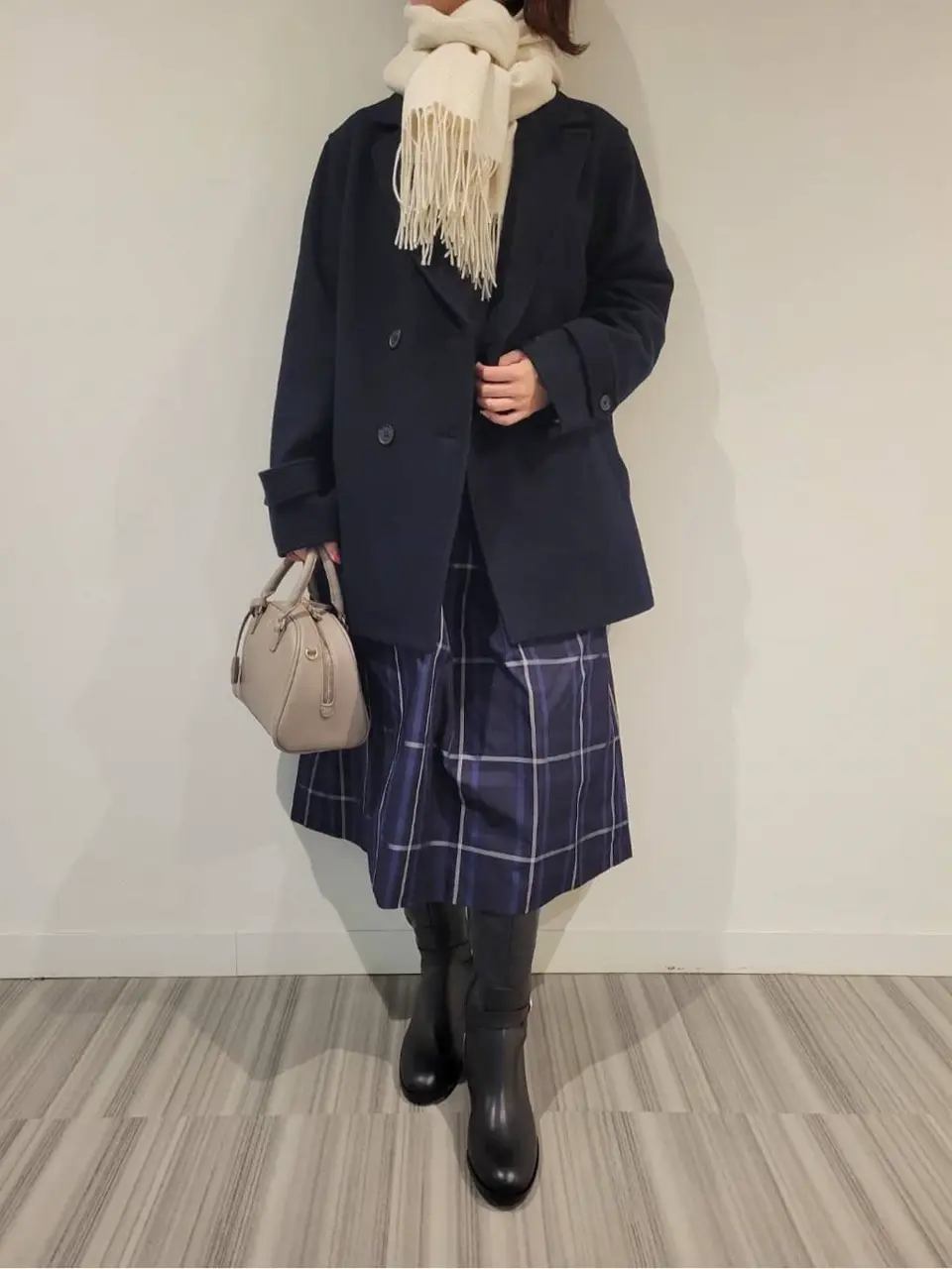 J.PRESS LADIES スタッフ コーディネート画像