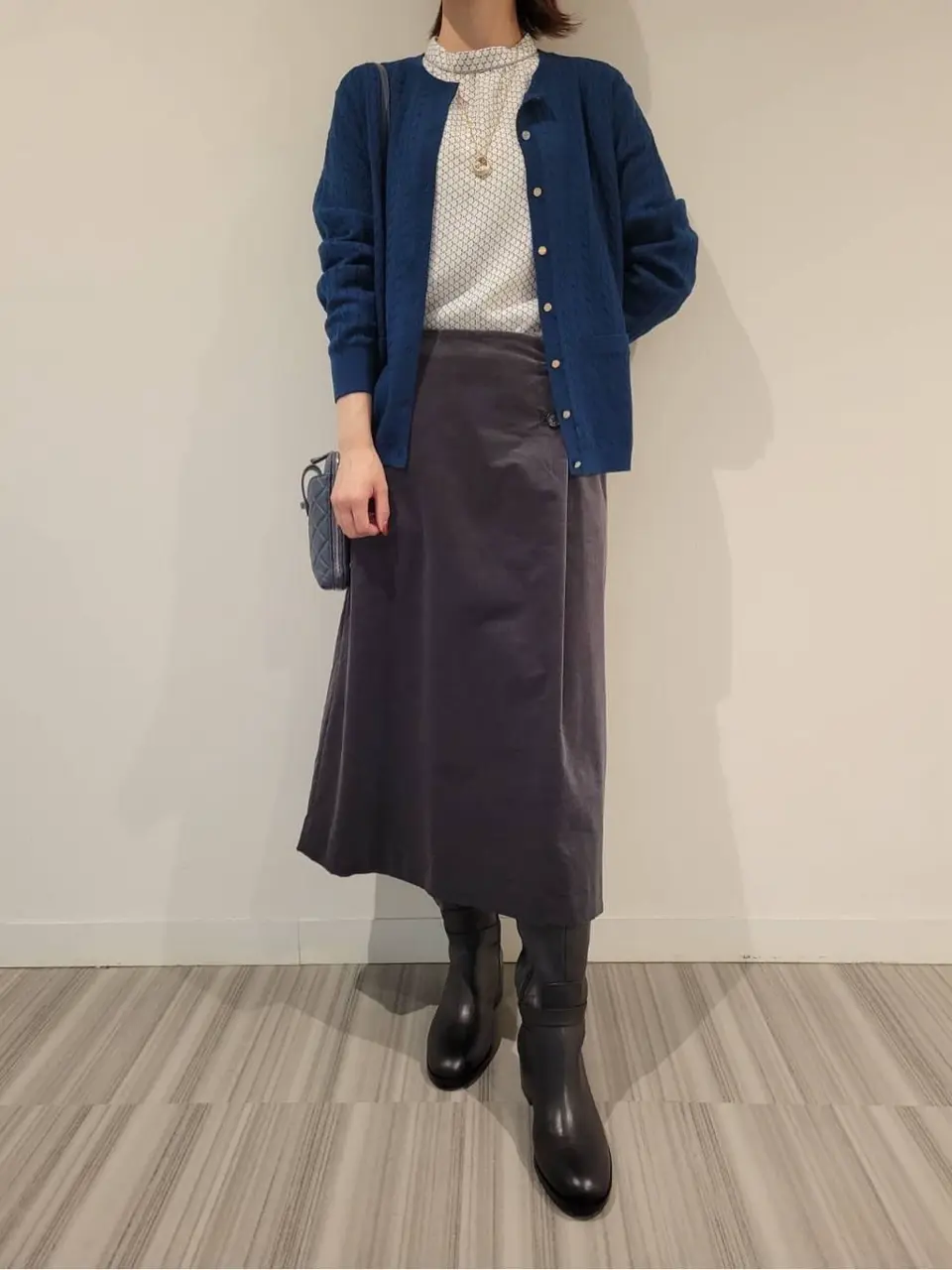J.PRESS LADIES スタッフ コーディネート画像