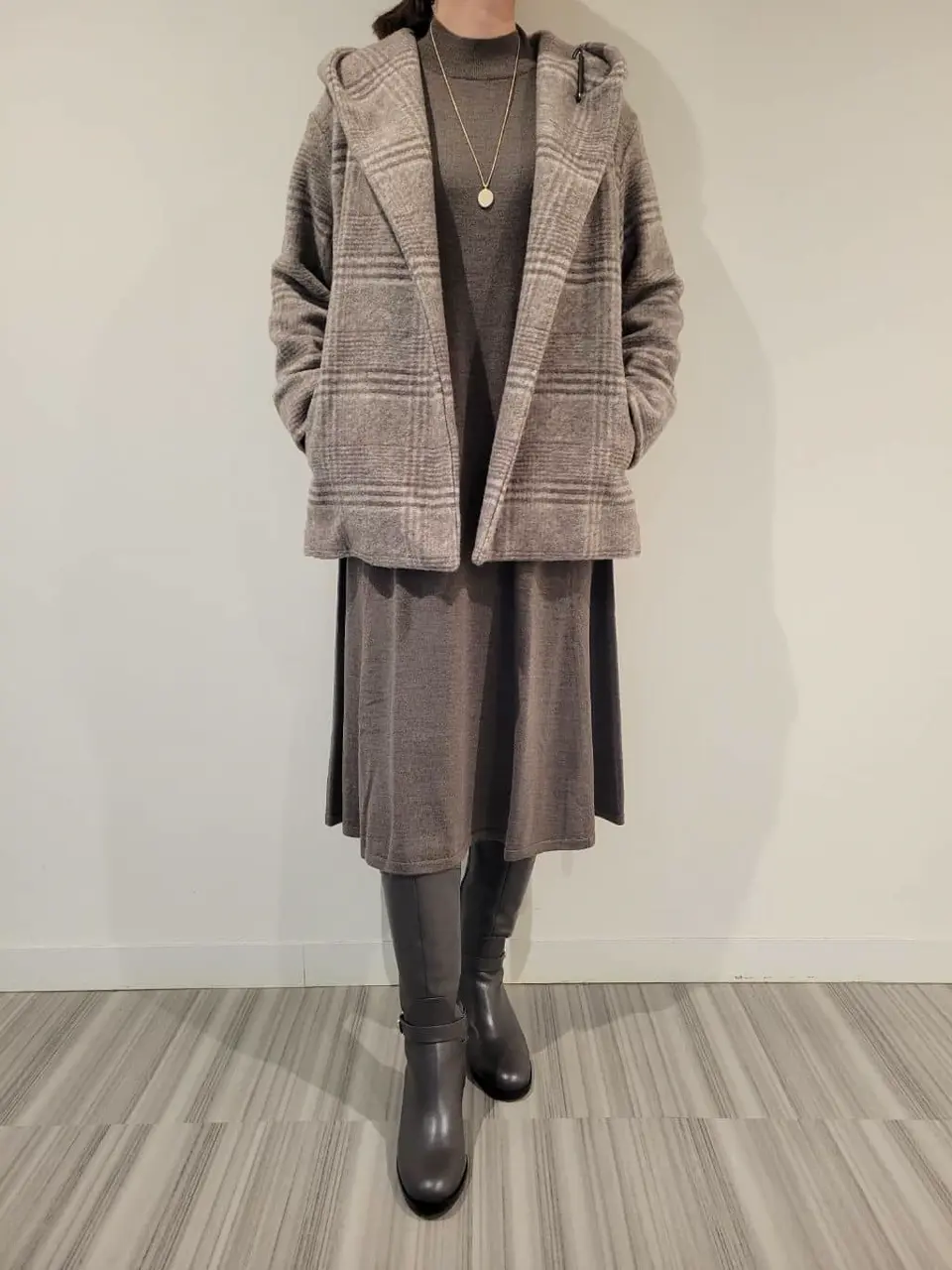 J.PRESS LADIES スタッフ コーディネート画像