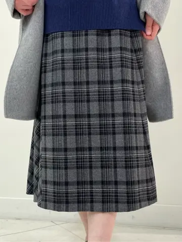 J.PRESS LADIES niina コーディネート画像