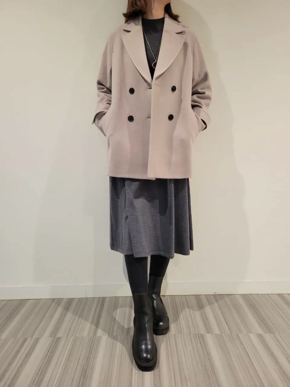 J.PRESS LADIES スタッフ コーディネート画像