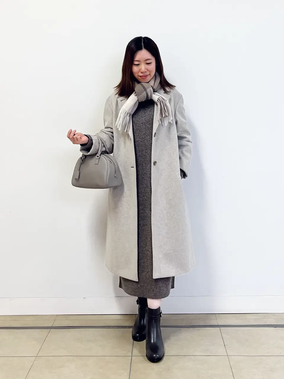  金子 コーディネート画像