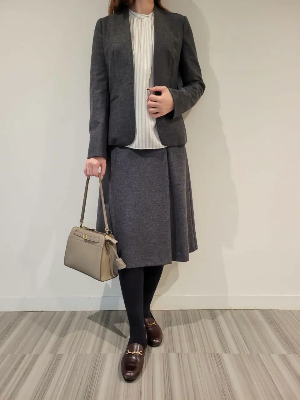 J.PRESS LADIES スタッフ コーディネート画像