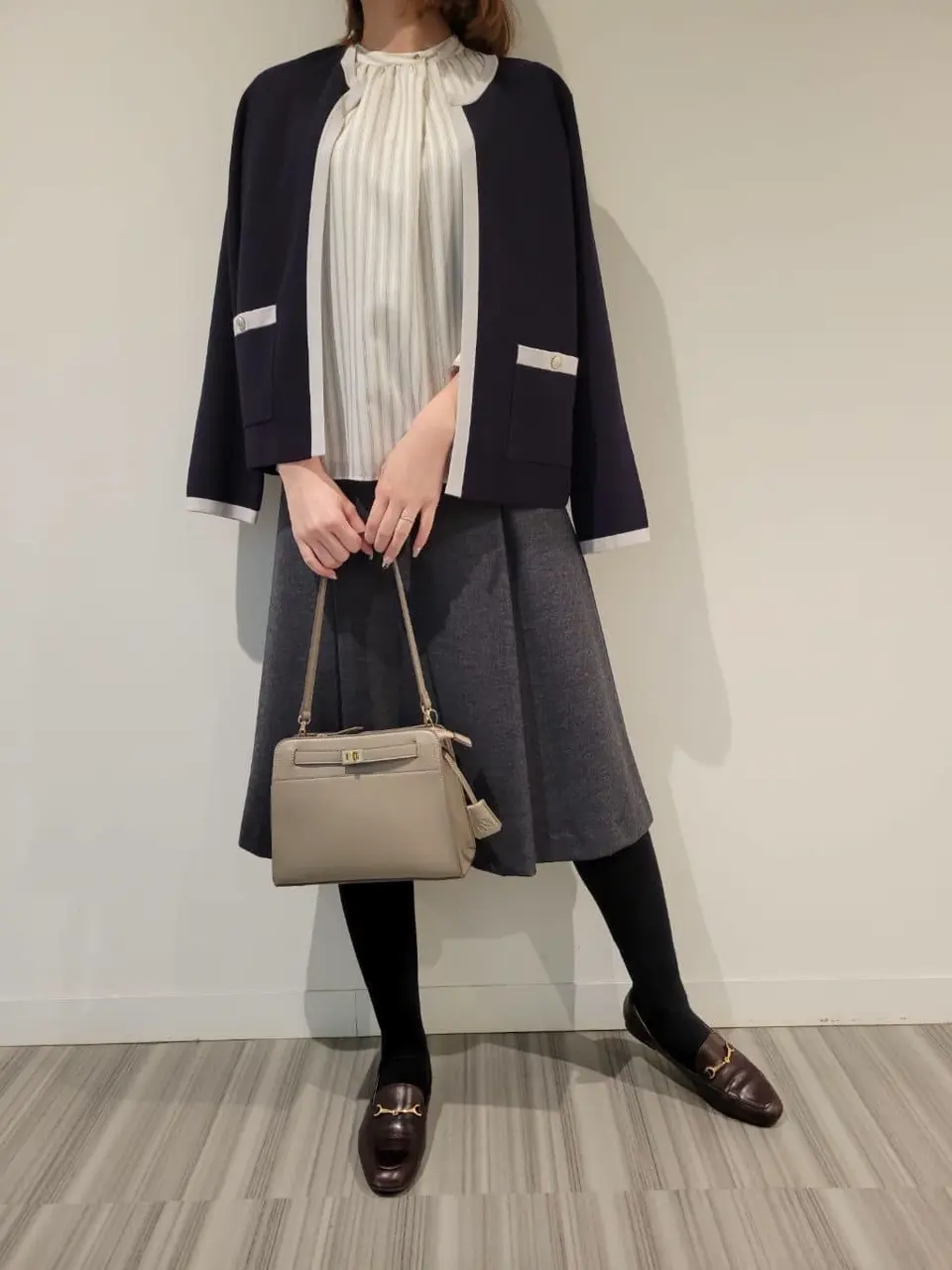 J.PRESS LADIES スタッフ コーディネート画像