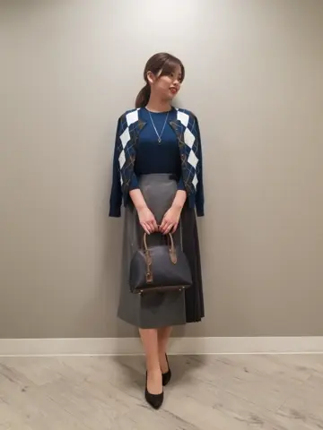 J.PRESS LADIES スタッフ コーディネート画像