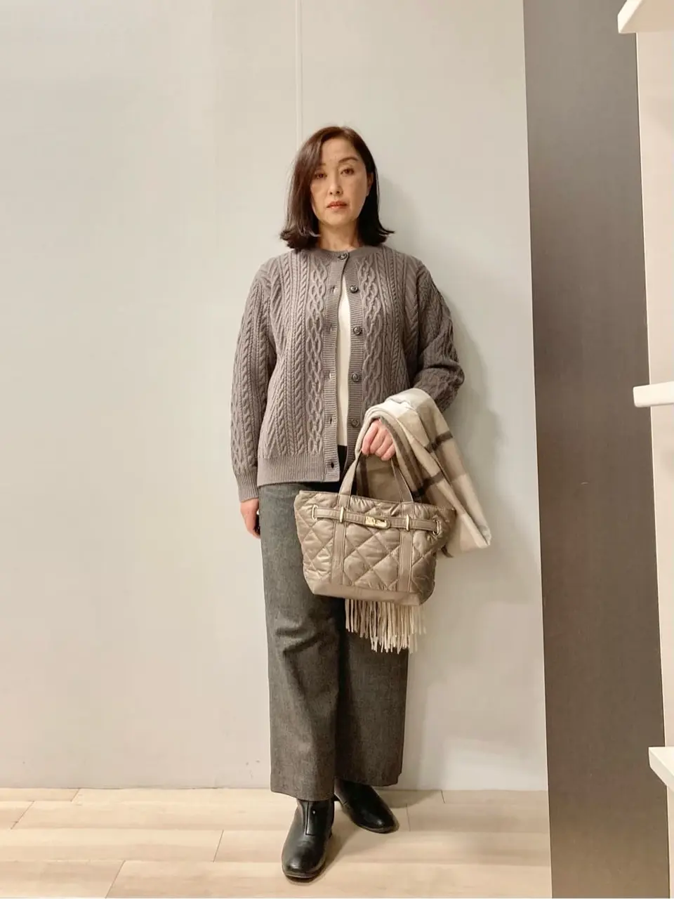 J.PRESS LADIES スタッフ コーディネート画像