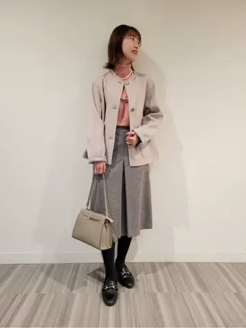 J.PRESS LADIES スタッフ コーディネート画像