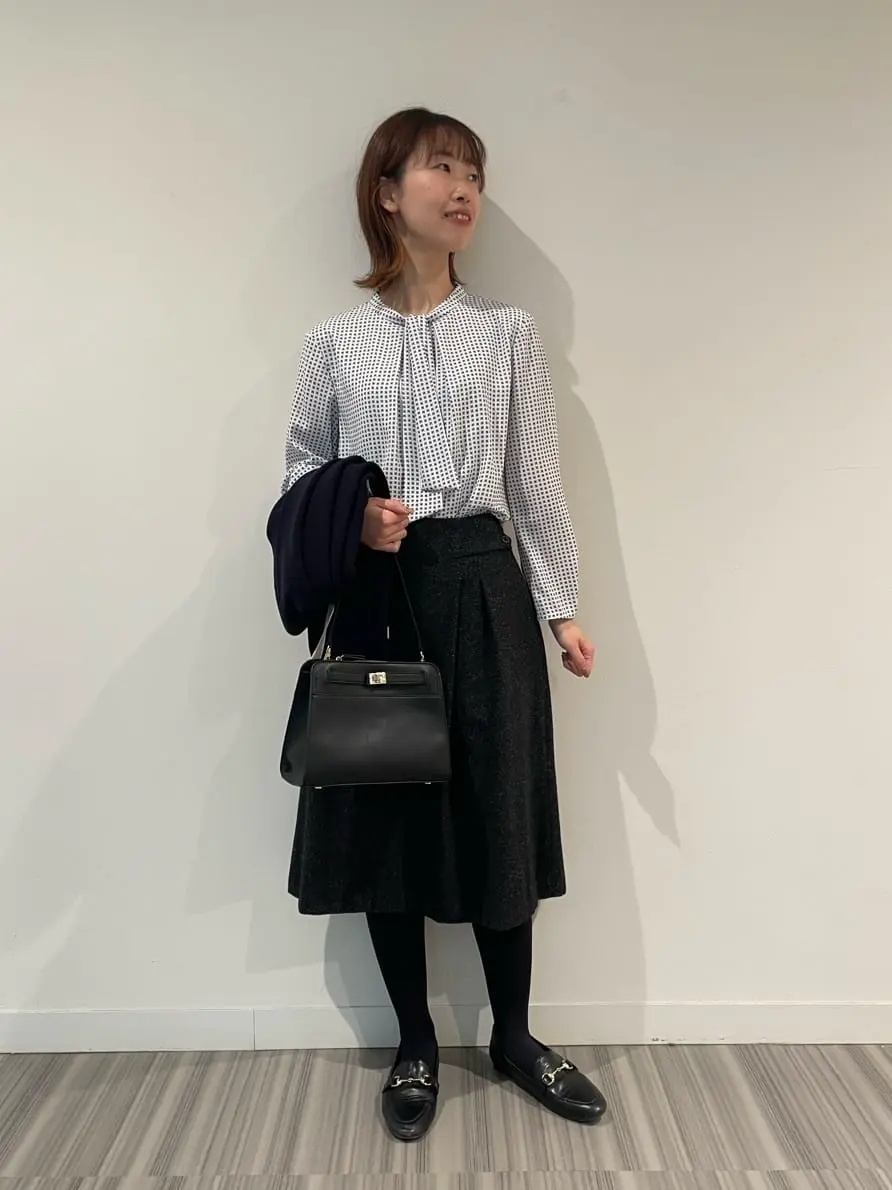 J.PRESS LADIES スタッフ コーディネート画像