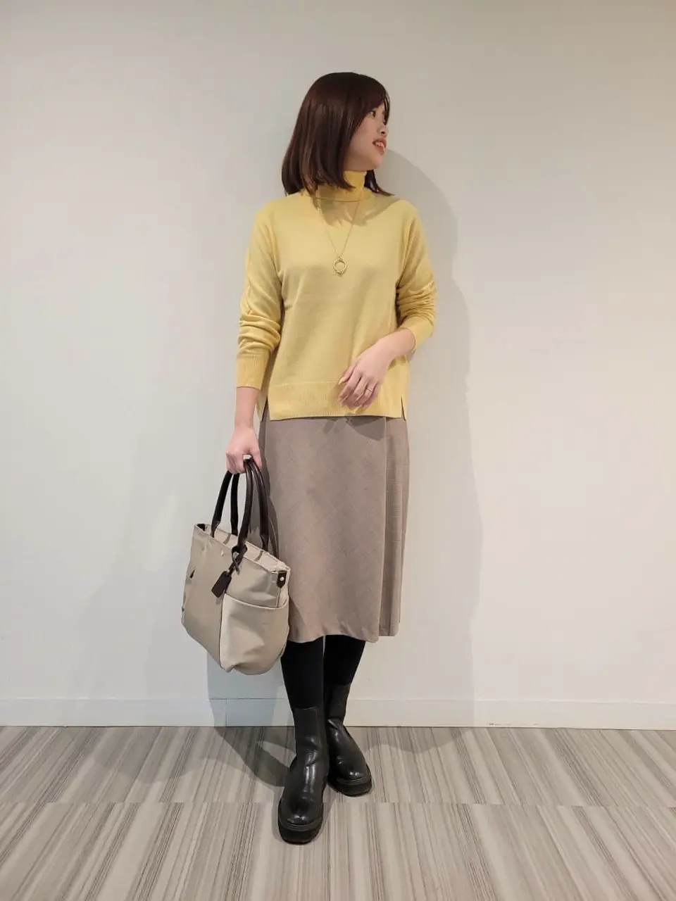  スタッフ コーディネート画像