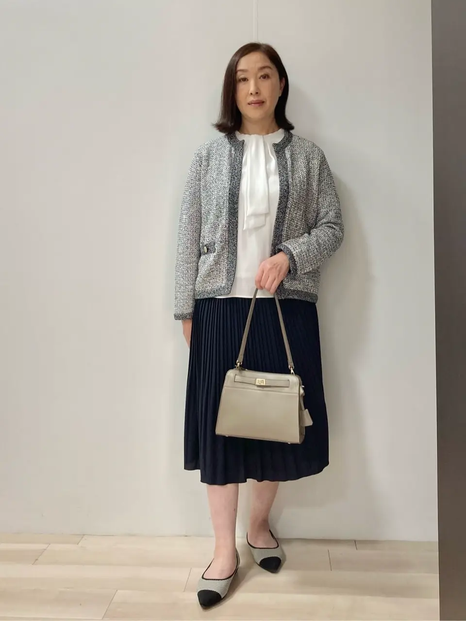 J.PRESS LADIES スタッフ コーディネート画像