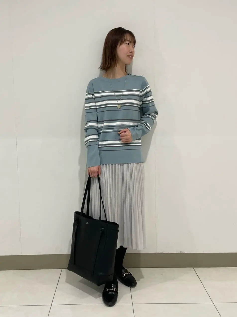 J.PRESS LADIES スタッフ コーディネート画像