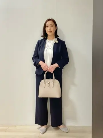 J.PRESS LADIES スタッフ コーディネート画像