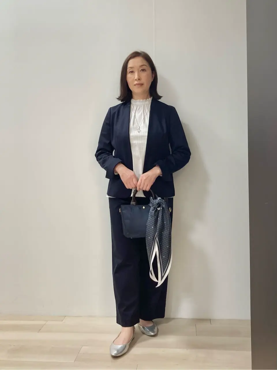 J.PRESS LADIES スタッフ コーディネート画像