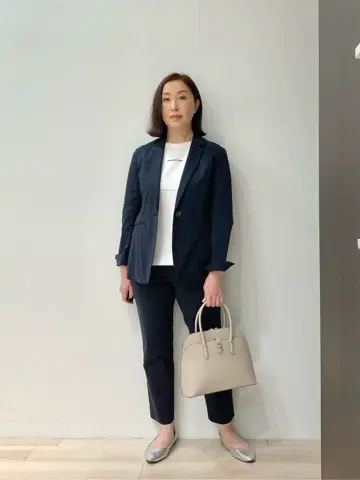 J.PRESS LADIES スタッフ コーディネート画像