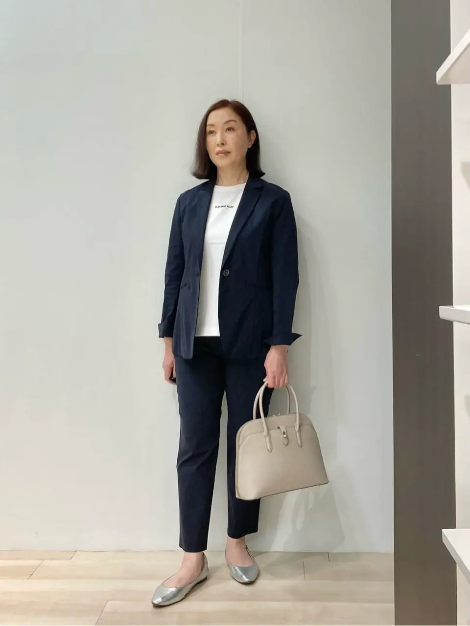 J.PRESS LADIES スタッフ コーディネート画像