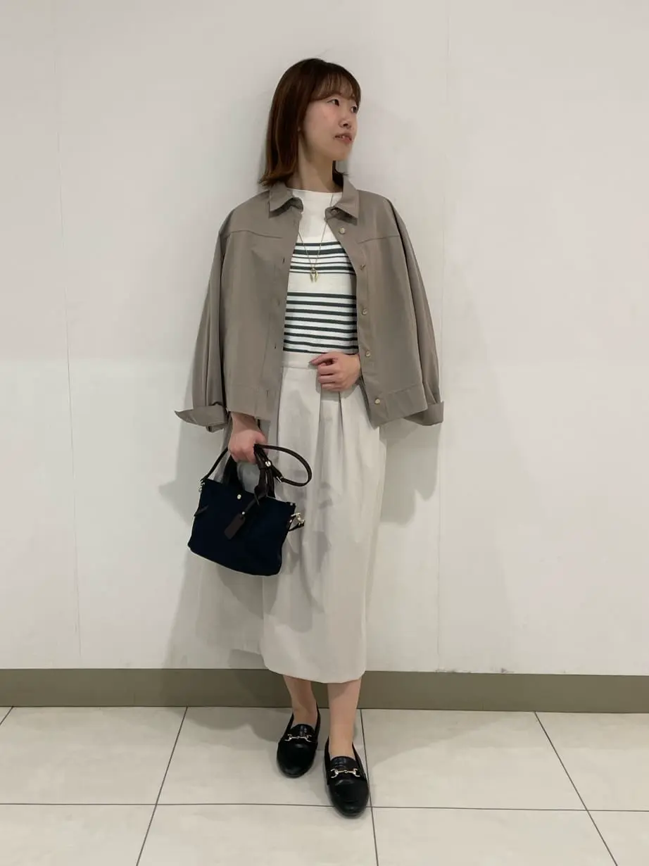 J.PRESS LADIES スタッフ コーディネート画像