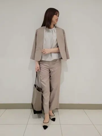 J.PRESS LADIES スタッフ コーディネート画像