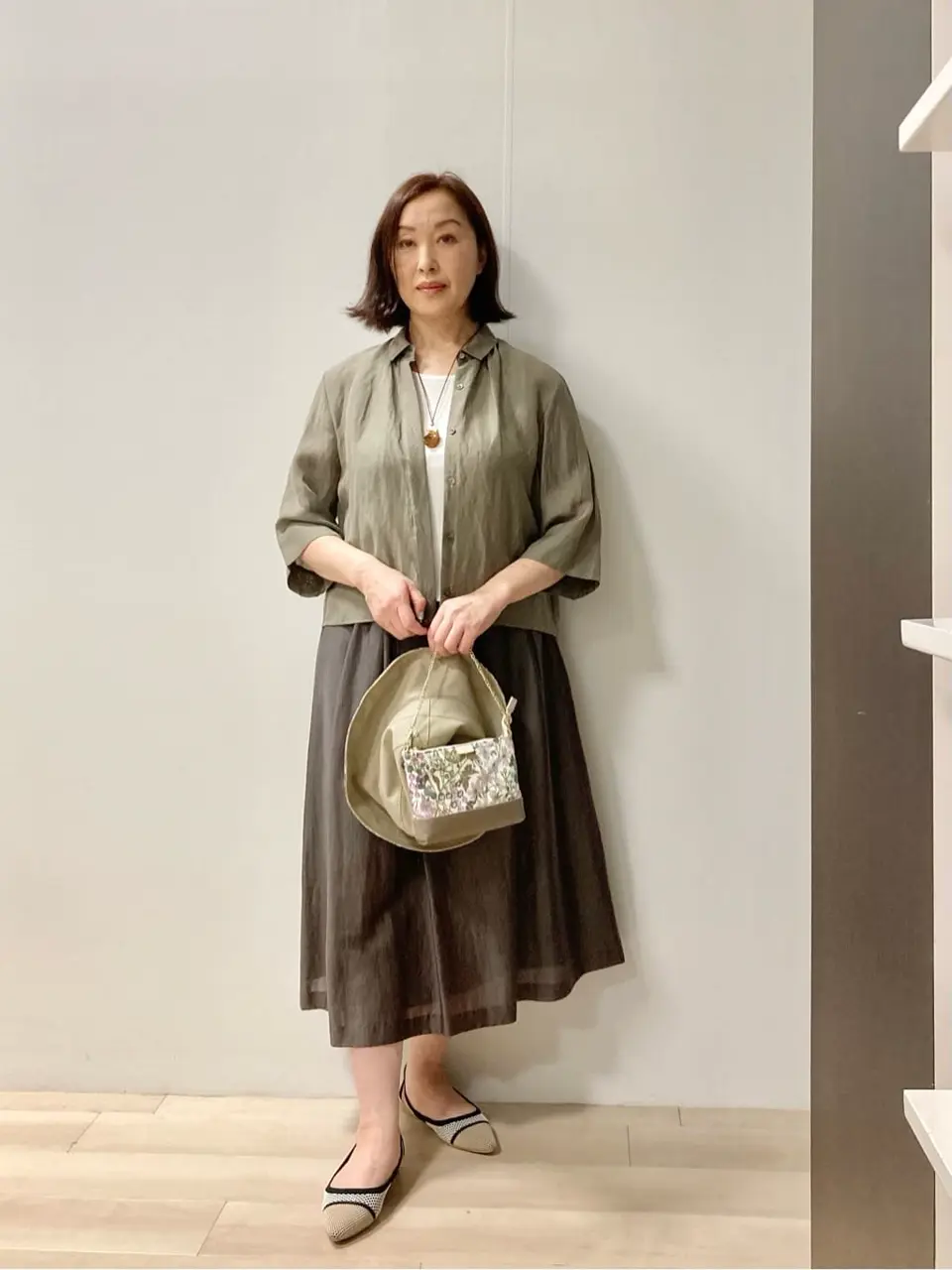 J.PRESS LADIES スタッフ コーディネート画像